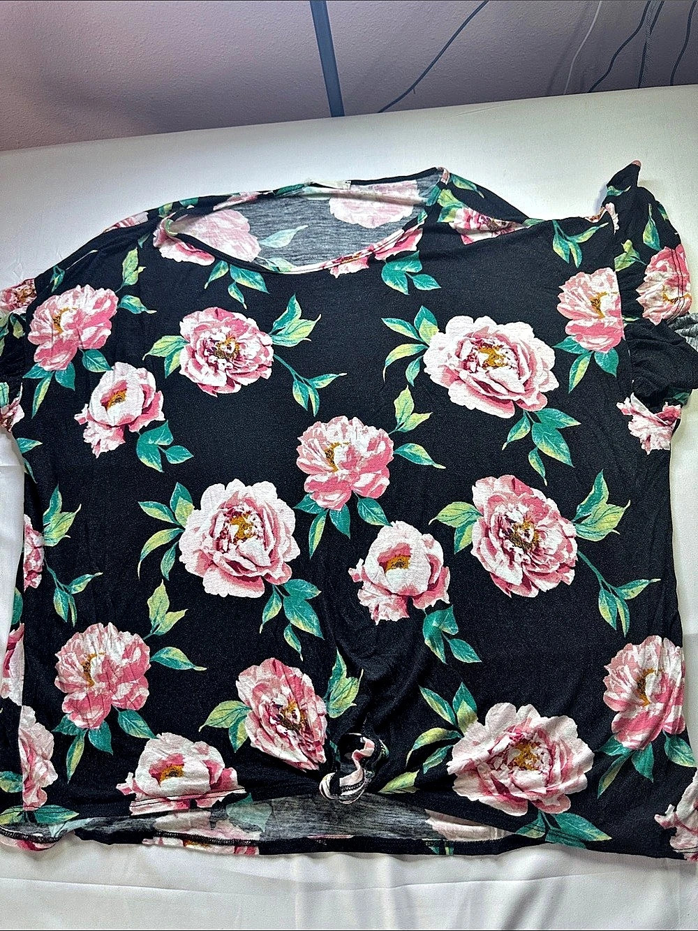 a.gain Floral Short Sleeve Top in Black & Pink Size XL